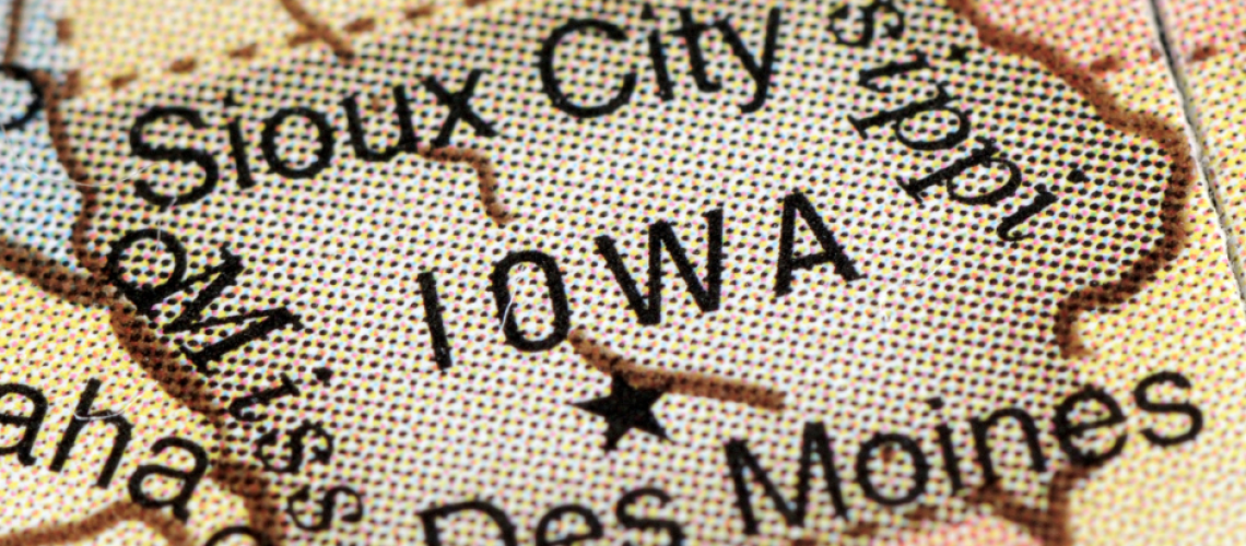 Iowa Cannabis Legalization Bill Unveiled by Democratic Lawmakers